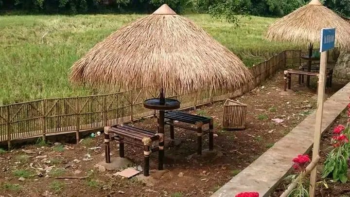 Proses finishing gazebo